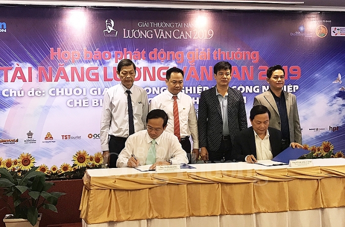 Phát động giải thưởng Tài năng Lương Văn Can 2019 phat dong giai thuong tai nang luong van can 2019