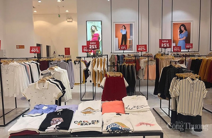 kinh doanh thoi trang xoay so tim khach hang