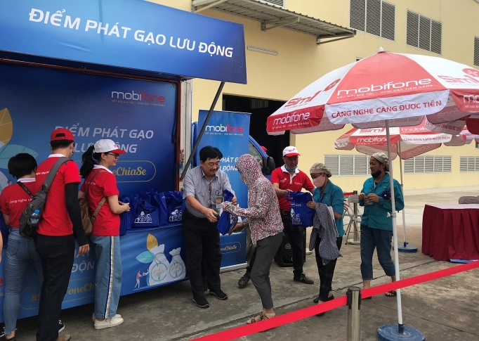 MobiFone đồng hành cùng người dân vượt khó sau dịch mobifone dong hanh cung chinh phu gop phan vuc day nen kinh te sau dich