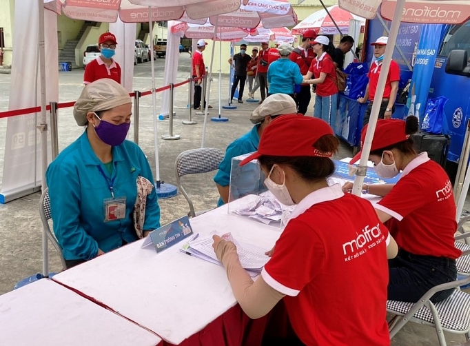 MobiFone đồng hành cùng người dân vượt khó sau dịch mobifone dong hanh cung chinh phu gop phan vuc day nen kinh te sau dich