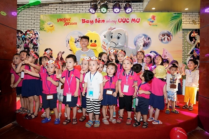 Doanh nghiệp chung tay tổ chức ngày Quốc tế Thiếu nhi cho trẻ em doanh nghiep chung tay to chuc ngay quoc te thieu nhi cho tre em 120501