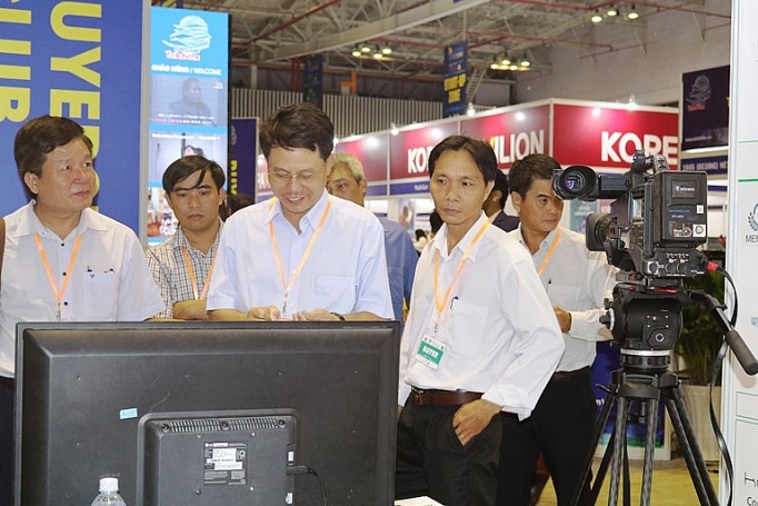 vietnam ict comm 2019 dien dan giao luu cong nghe phat thanh truyen hinh