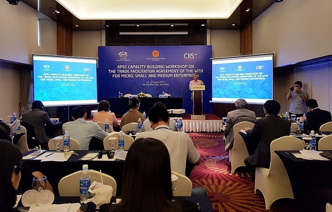 Hỗ trợ Doanh nghiệp vừa và nhỏ tận dụng cơ hội từ Hiệp định TFA của WTO xay dung nang luc apec ve hiep dinh tfa danh cho doanh nghiep vua va nho