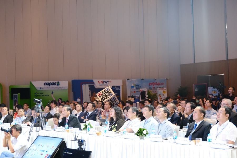 Truyền thông, giáo dục tài chính góp phần thúc đẩy nhanh thanh toán không tiền mặt truyen thong giao duc tai chinh gop phan thuc day nhanh thanh toan khong tien mat