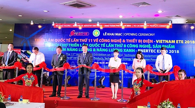 khai mac trien lam quoc te vietnam ete va enertec expo 2018