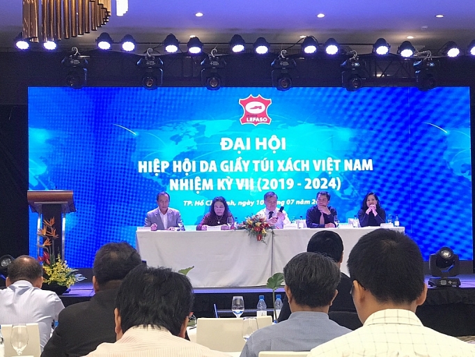 nhu cau tieu dung san pham da giay du bao van tang cao