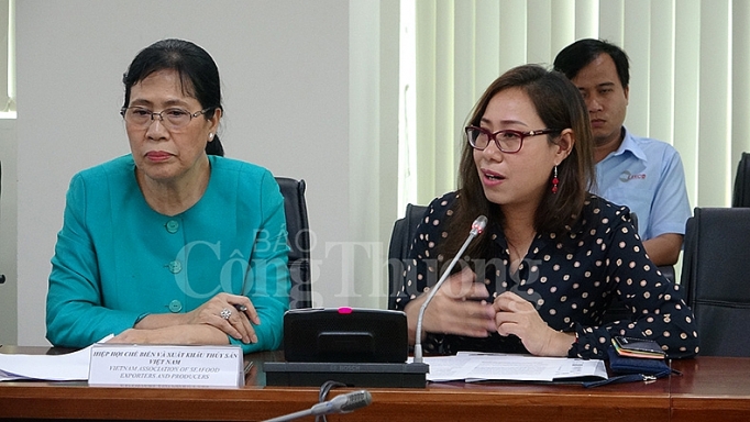 walmart tim nguon cung hang thuc pham thuy san tai viet nam