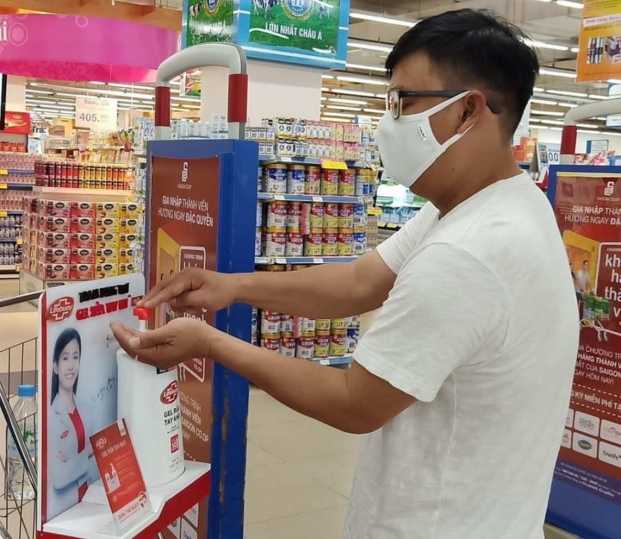 5850 ban le san sang nguon cung hang hoa