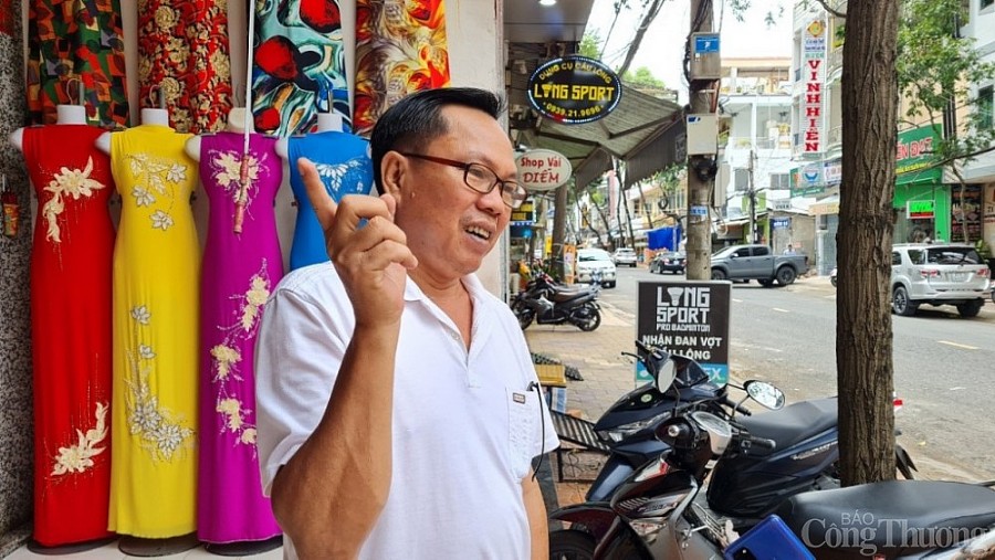 Đường ngập nước, hàng chục hộ kinh doanh TP. Cần Thơ kêu cứu Đường ngập nước, hàng chục hộ kinh doanh TP. Cần Thơ kêu cứu