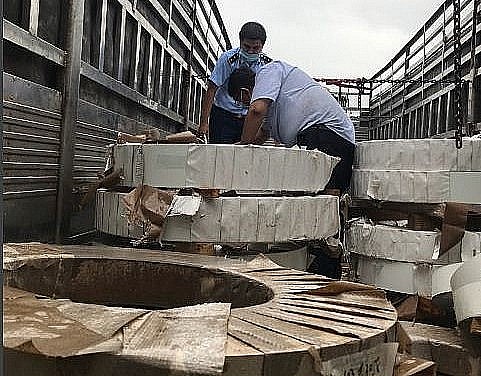 Tỉnh Long An: Chuyển công an vụ buôn bán kim loại giả mạo Tỉnh Long An: Chuyển công an vụ buôn bán kim loại giả mạo