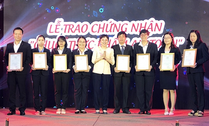 tp ho chi minh them 33 don vi duoc chung nhan chuoi thuc pham an toan