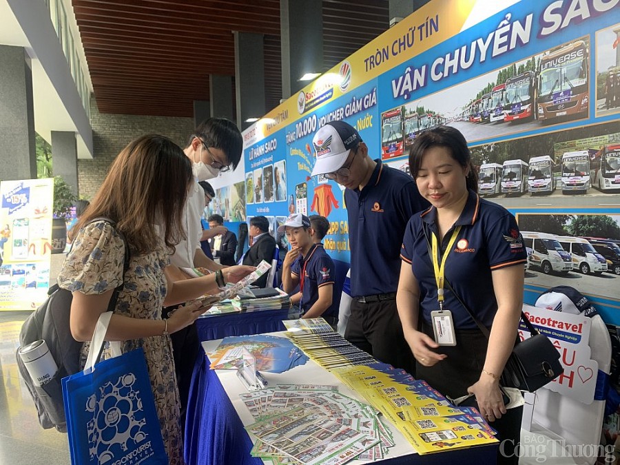 Liên kết sức mạnh du lịch Việt Nam để phục hồi, phát triển toàn diện Liên kết sức mạnh du lịch Việt Nam để phục hồi, phát triển toàn diện