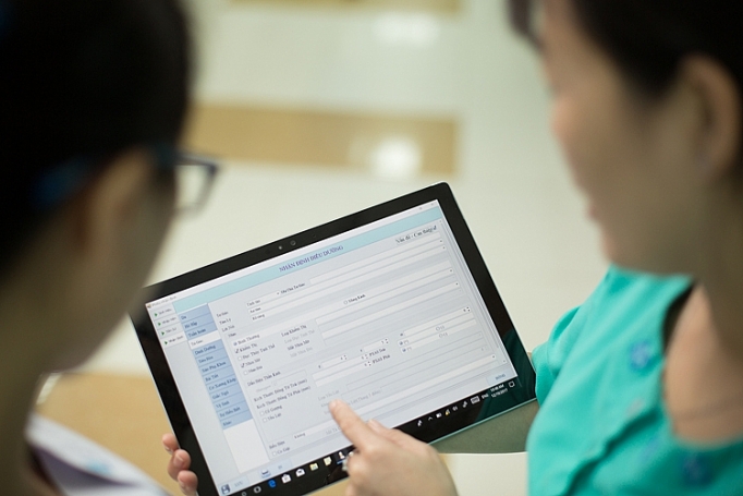 Ứng dụng công nghệ số giúp ngành y tế gia tăng chất lượng phục vụ ung dung cong nghe so giup nganh y te gia tang chat luong phuc vu nguoi dan