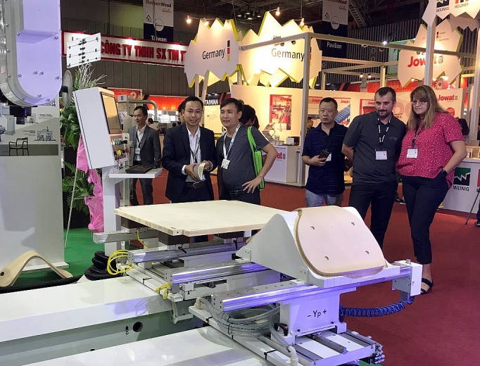 Công nghiệp chế biến gỗ “dạm ngõ” 4.0 cong nghiep che bien go dam ngo 40