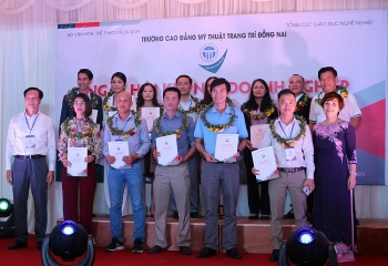 60 doanh nghiệp tham gia kết nối với Trường Cao đẳng Mỹ thuật Trang trí Đồng Nai