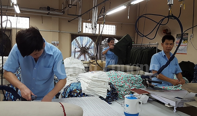 Cải thiện năng suất lao động để nâng cao sức cạnh tranh cho nền kinh tế cai thien nang suat lao dong de nang cao suc canh tranh cho nen kinh te