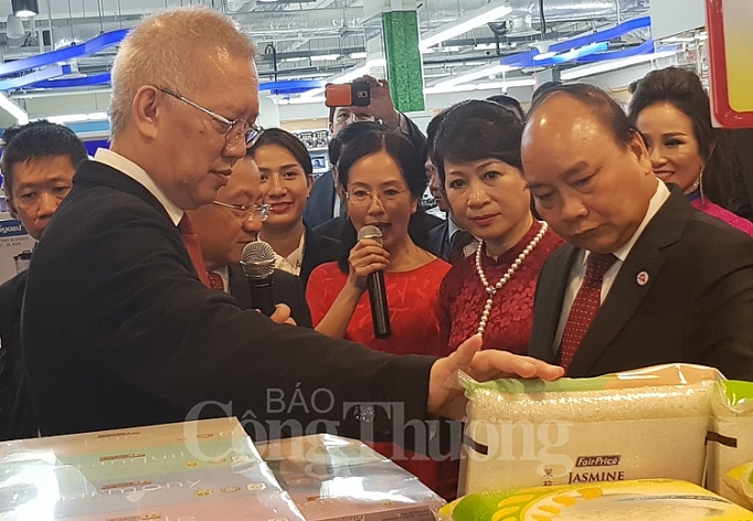 Tuần lễ hàng Việt Nam tại Singapore 2018: Cơ hội đưa hàng Việt Nam ra thế giới tuan le hang viet nam tai singapore 2018 co hoi dua hang viet nam ra the gioi