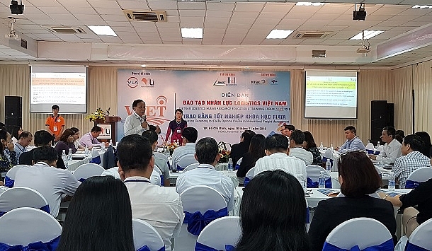 Đào tạo nhân lực logistics - Phải có chương trình cụ thể, thực tế dao tao nhan luc logistics phai co chuong trinh cu the thuc te