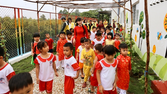 Doanh nghiệp Singapore đóng góp hơn 6 tỷ đồng xây trường mẫu giáo ở Long An doanh nghiep singapore dong gop hon 6 ty dong xay truong mau giao o long an