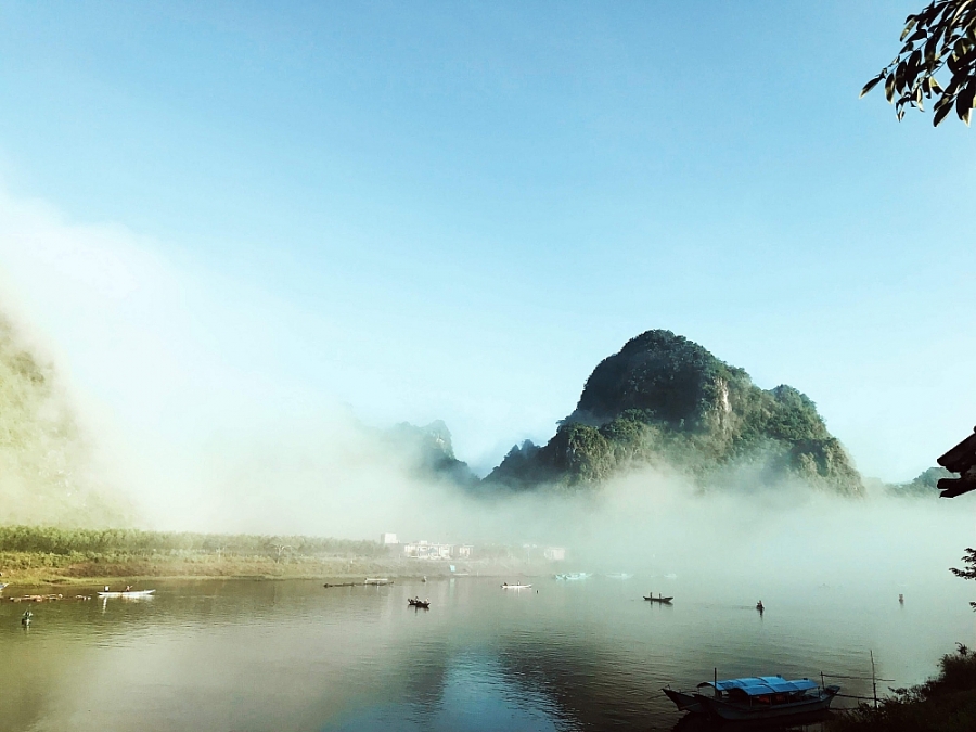 undefined 4818-du-lich-ngay-doc-than-5