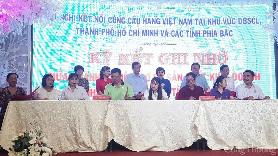 undefined 1838-nong-san-tim-dau-ra