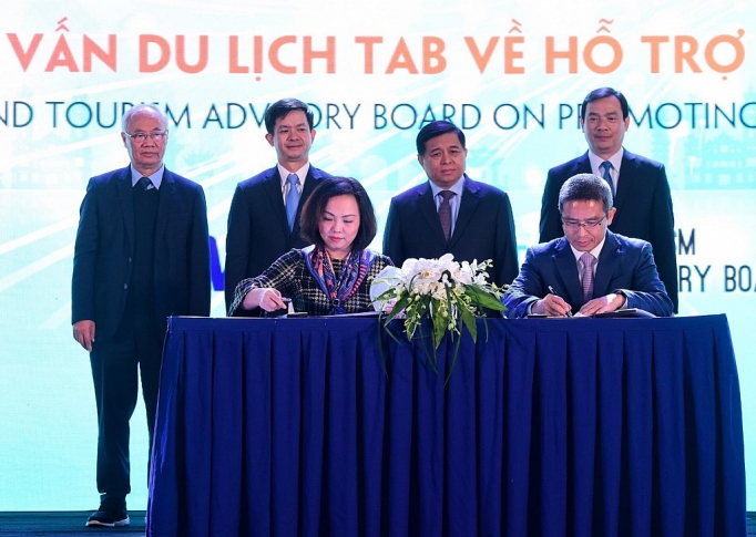 tab hop tac cung visa thu hut khach du lich quoc te den viet nam