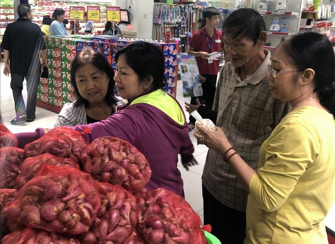hau giang hon 300 ty dong du tru hang tet