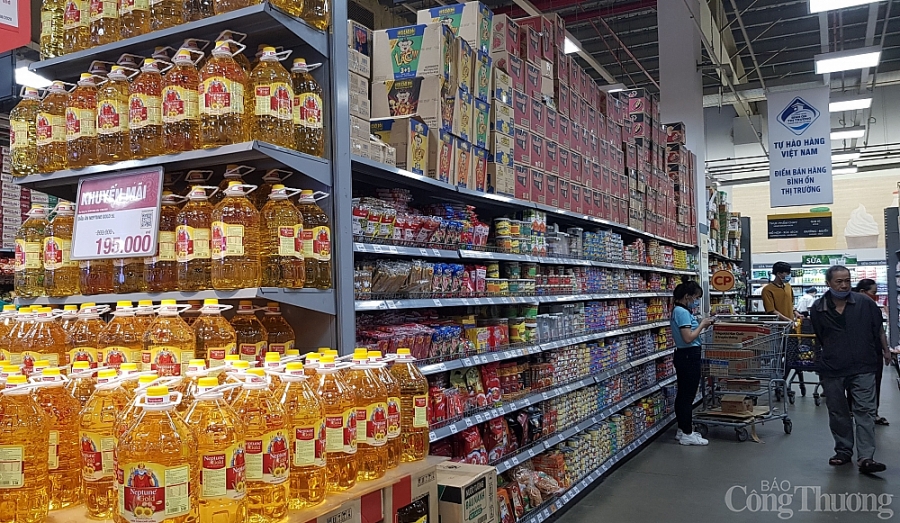 3009-tphcm-bung-no-khuyen-mai-cuoi-nam