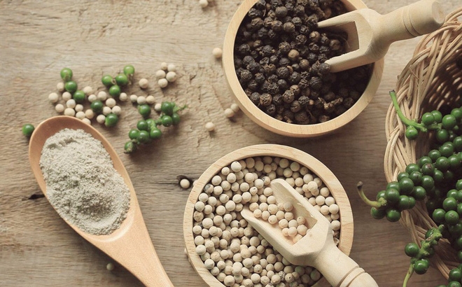 Giá tiêu hôm nay 22/3: Tín hiệu tích cực từ các thị trường Giá tiêu hôm nay 22/3: Tín hiệu tích cực từ các thị trường