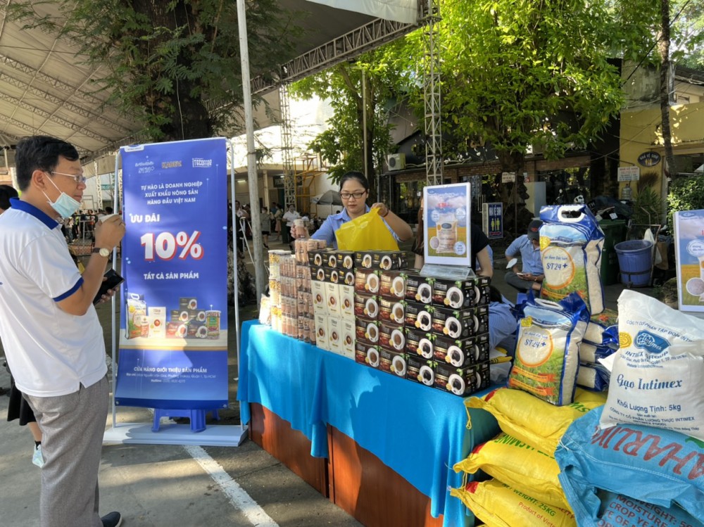 Sôi nổi ngày hội công nhân viên chức, người lao động khối Công Thương Sôi nổi ngày hội công nhân viên chức, người lao động khối Công Thương