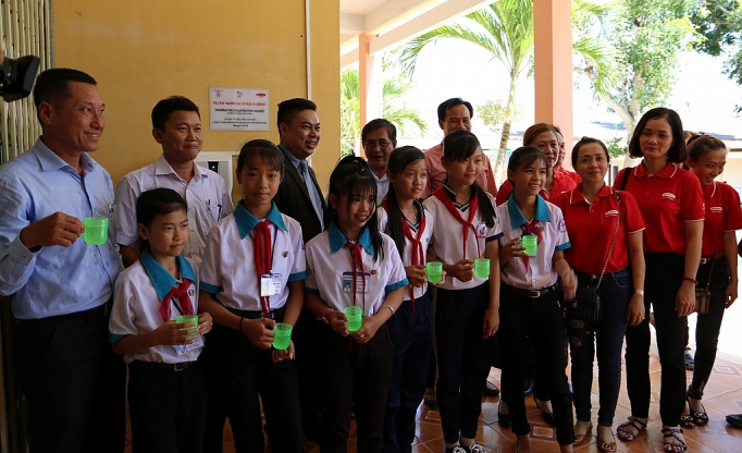 dai ichi viet nam vinh du nhan bang khen vi cong tac cham so c tre em nam 2018