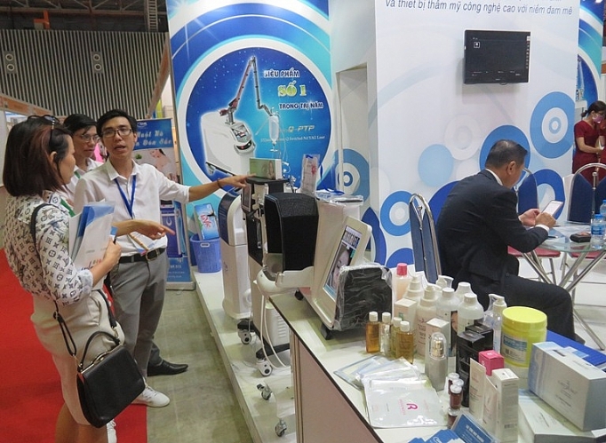 hon 200 doanh nghiep tham gia trien lam vietnam medipharm 2019