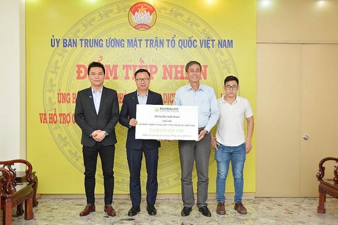 Herbalife Việt Nam đóng góp hơn 3,7 tỷ đồng phòng chống dịch COVID-19 herbalife viet nam dong gop hon 37 ty dong phong chong dich covid 19