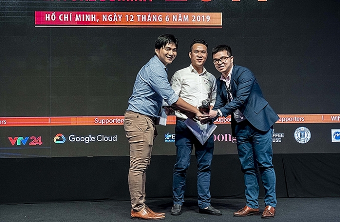 Vinacapital Ventures đầu tư 4 triệu USD vào Rever vinacapital ventures dau tu 4 trieu usd vao rever