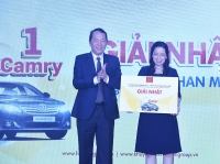 Trao thưởng chương trình “Mua ống nhựa Hoa Sen - Trúng ô tô Camry” kỳ 1