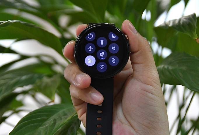 Viettel thử nghiệm thành công eSim trên đồng hồ thông minh viettel thu nghiem thanh cong esim tren dong ho thong minh