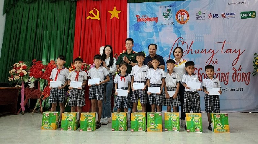 NovaGroup và Bệnh viện Quân y 175 tổ chức khám bệnh, phát thuốc tại Bình Thuận