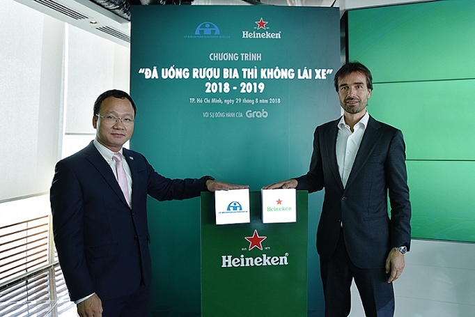 heineken khoi dong chuong trinh da uong ruou bia thi khong lai xe 2018 2019