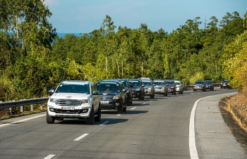 Ford Everest dẫn đầu doanh số phân khúc SUV hạng trung tháng 7/2020