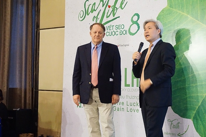 hon 300 khach moi se tham du vet seo cuoc doi 8 de gay quy phau thuat cho tre em ngheo