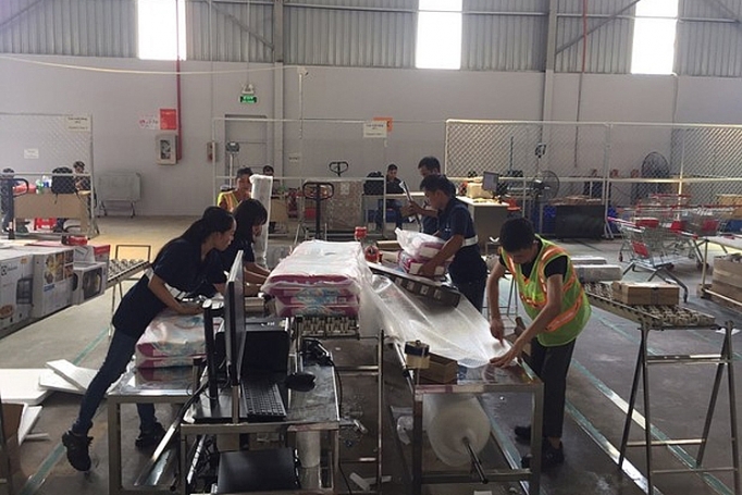 Lazada vận hành kho hàng thương mại tại miền Trung lazada van hanh kho hang thuong mai tai mien trung
