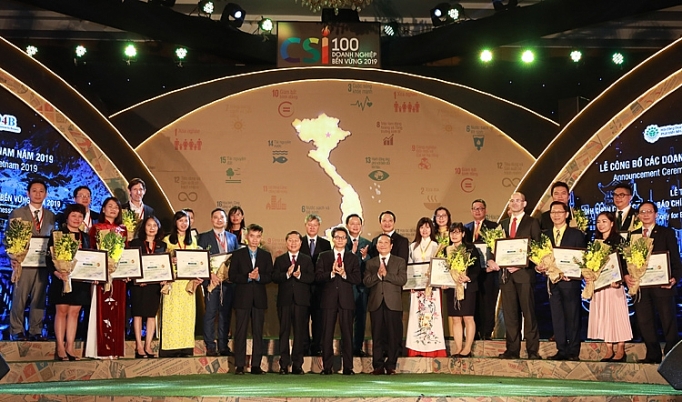 nestle viet nam lien tiep lot top 10 doanh nghiep ben vung viet nam