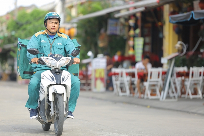 Viettel Post soán ngôi vị số 1 thị trường vận tải và logistics Việt Nam viettel post soan ngoi vi so 1 thi truong van tai va logistics viet nam