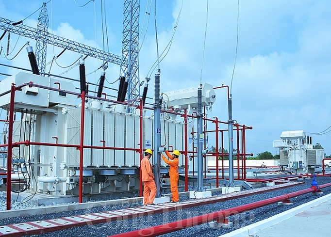 Ngành điện miền Nam tăng tốc nâng cao năng lực hệ thống điện nganh dien mien nam tang toc nang cao nang luc he thong dien