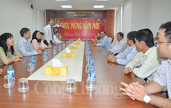 Thứ trưởng Bộ Công Thương Đỗ Thắng Hải thăm và chúc tết lãnh đạo UBND TP. Hồ Chí Minh thu truong bo cong thuong do thang hai tham va chuc tet lanh dao ubnd tp ho chi minh