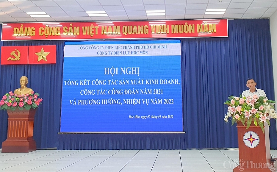 PC Hóc Môn tiếp tục nâng cao độ tin cậy cung cấp điện, chất lượng dịch vụ khách hàng