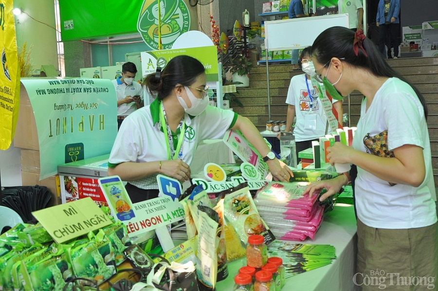 TP. Hồ Chí Minh: Hàng trăm nông đặc sản ba miềm hội tụ tại Phiên chợ Tết xanh