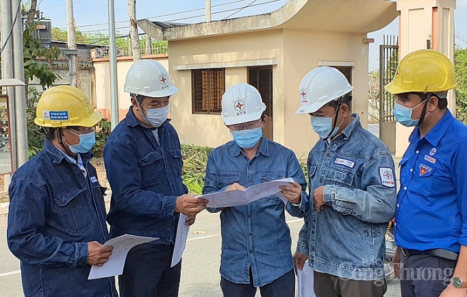 Ngành điện TP. Hồ Chí Minh: Sẵn sàng cấp điện cho bệnh viện dã chiến phòng dịch nCoV nganh dien tp ho chi minh san sang cung u ng die n phuc vu be nh vie n da chien phong dich ncov
