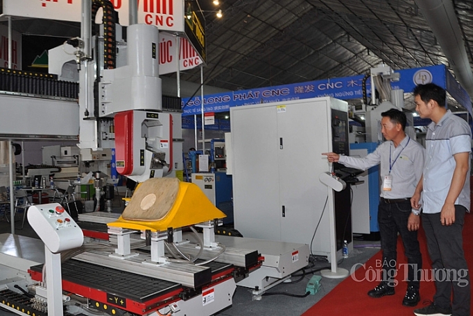 Xuất khẩu: Điểm sáng trong bức tranh kinh tế Bình Dương xuat khau diem sang trong buc tranh kinh te binh duong