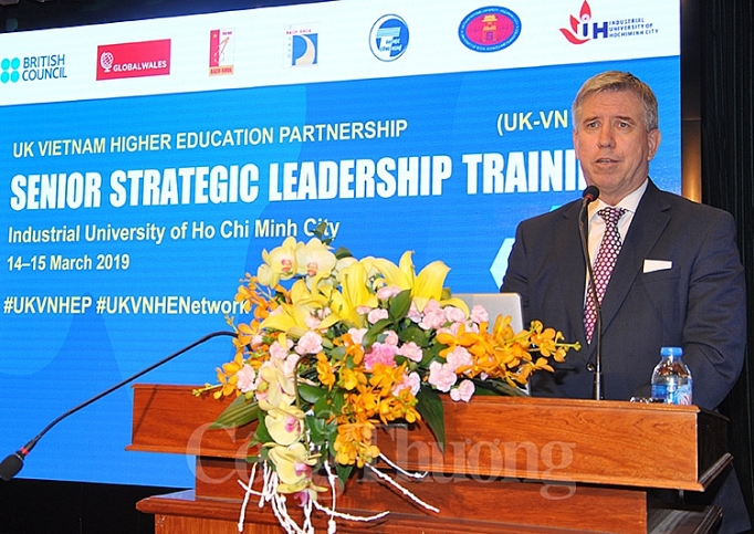 Tăng cường hợp tác giáo dục đại học giữa Việt Nam - Vương quốc Anh tang cuong hop tac giao duc dai hoc giua viet nam vuong quoc anh